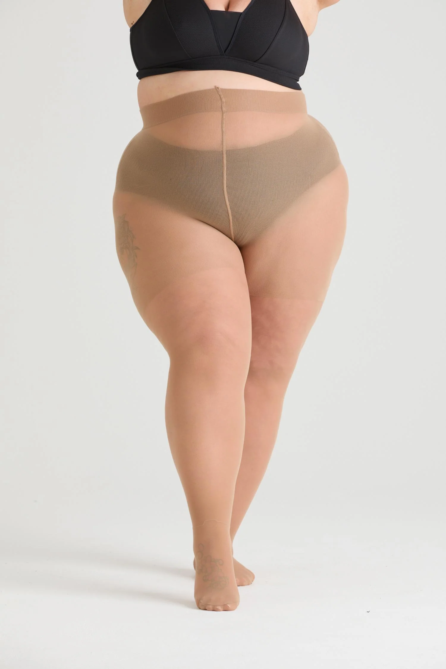 30 Denier Sheer Tights - Caramel Latte - Image 5