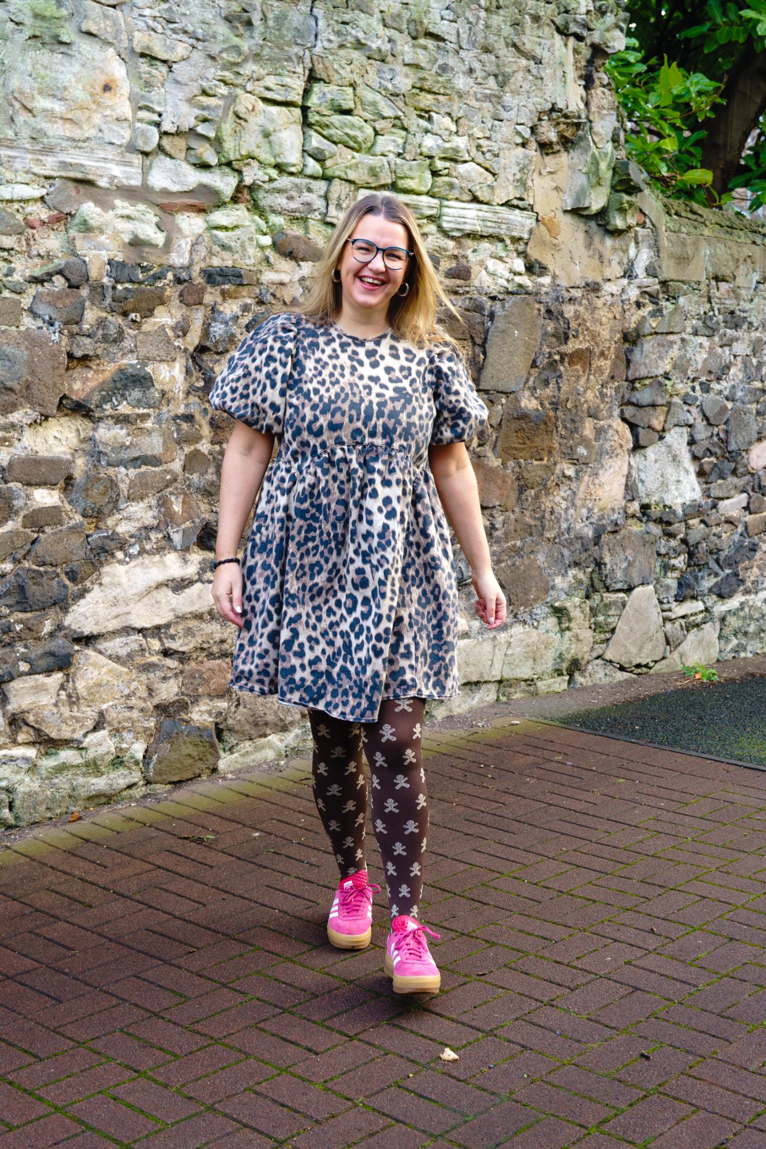 120 Denier Tights - Can't Catch Me - Hot Chocolate - Image 3