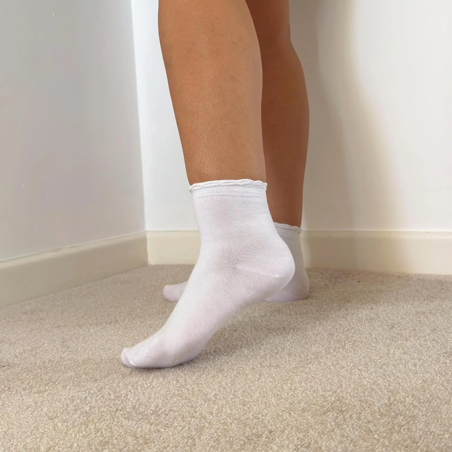 Ultimate Bamboo Ankle Socks - White - Image 3