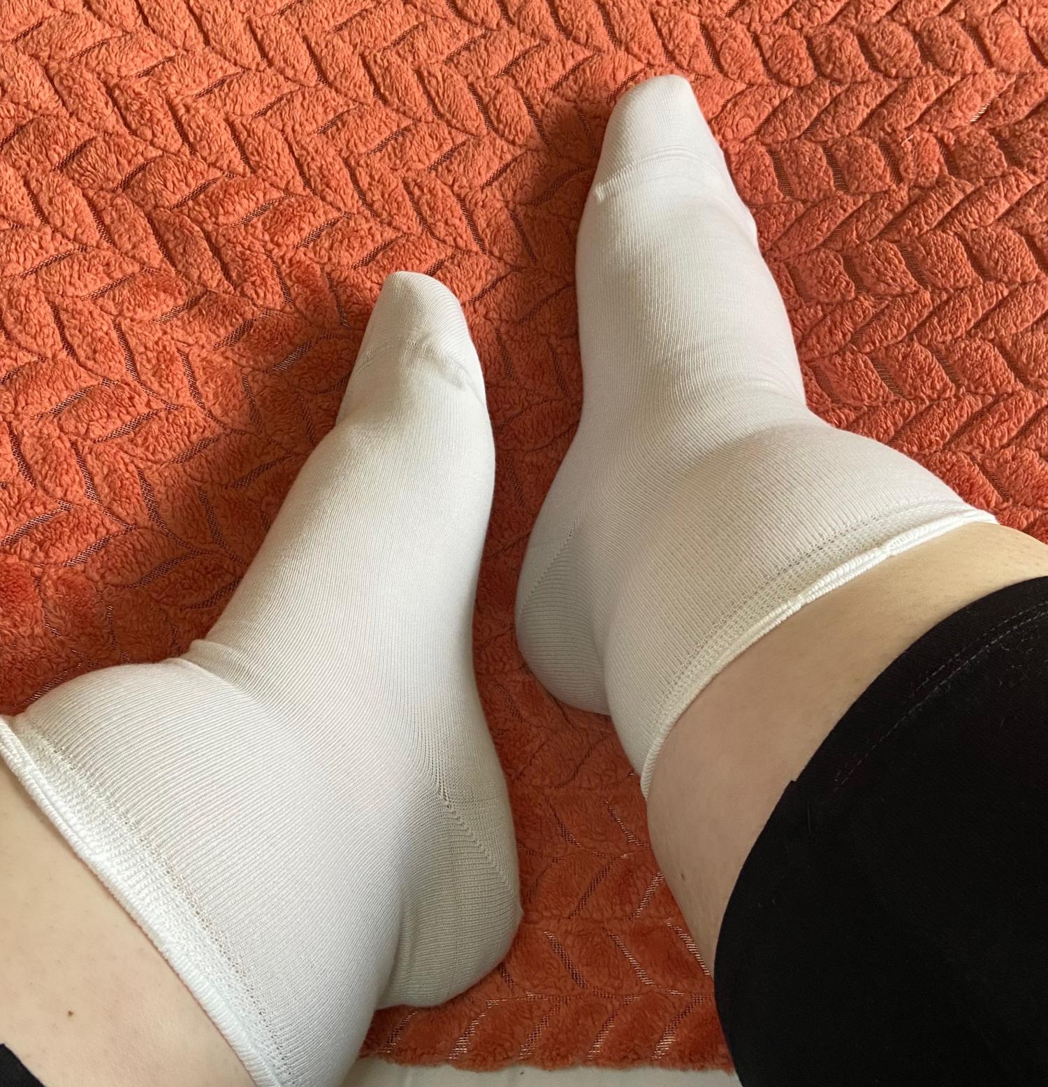 Ultimate Bamboo Ankle Socks - White - Image 4