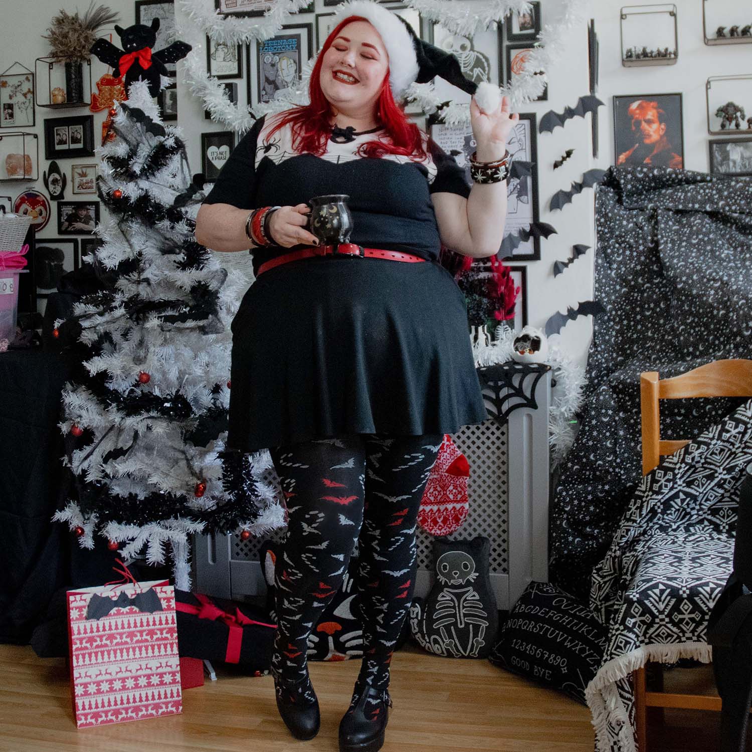 80 Denier Opaque Tights - Bad Santa - Image 6