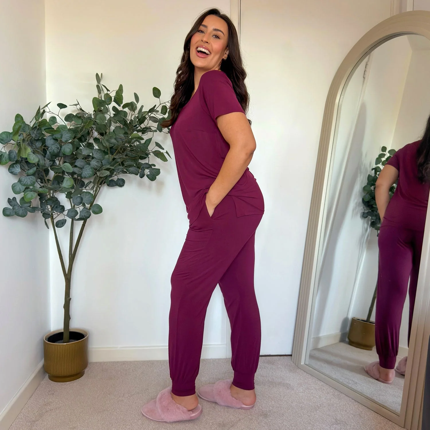 Bamboo Lounge Joggers - Cherry - Image 2