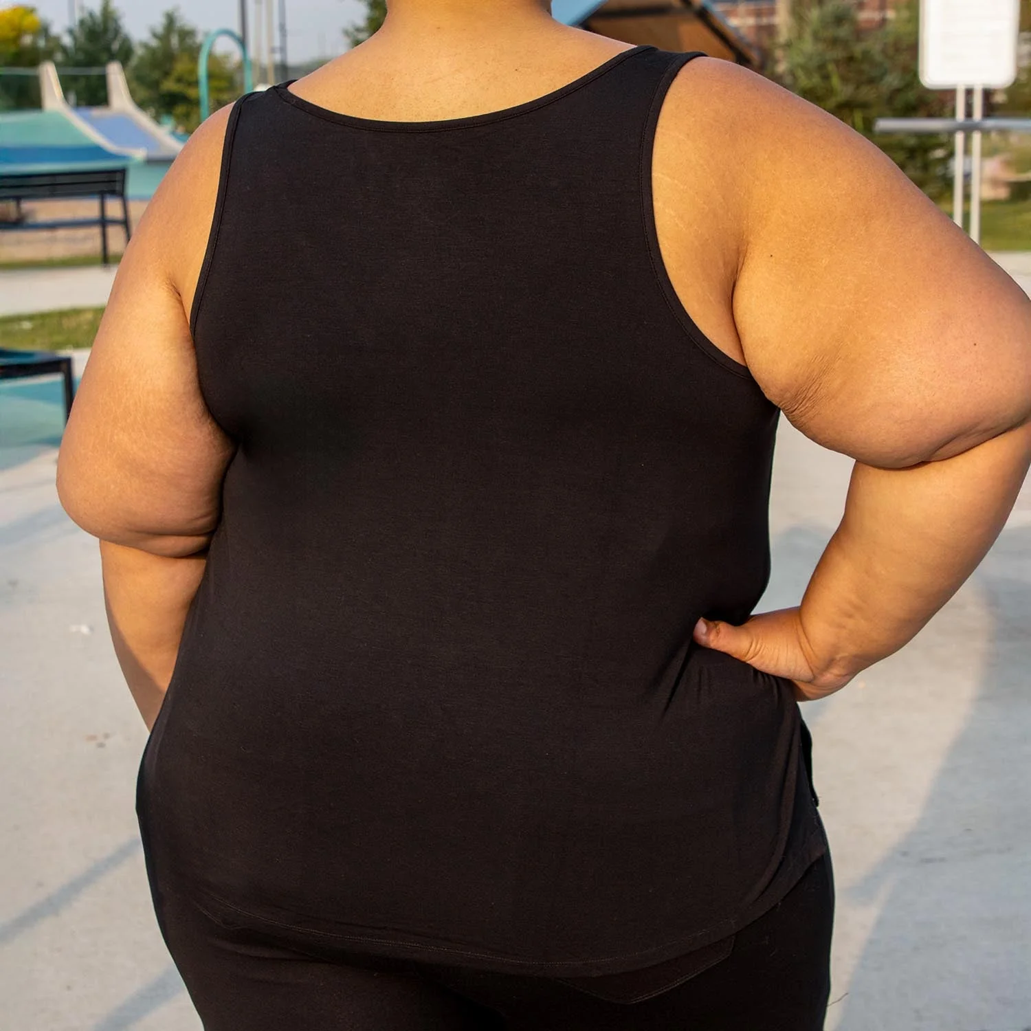 Bamboo Lounge Vest - Black - Image 7