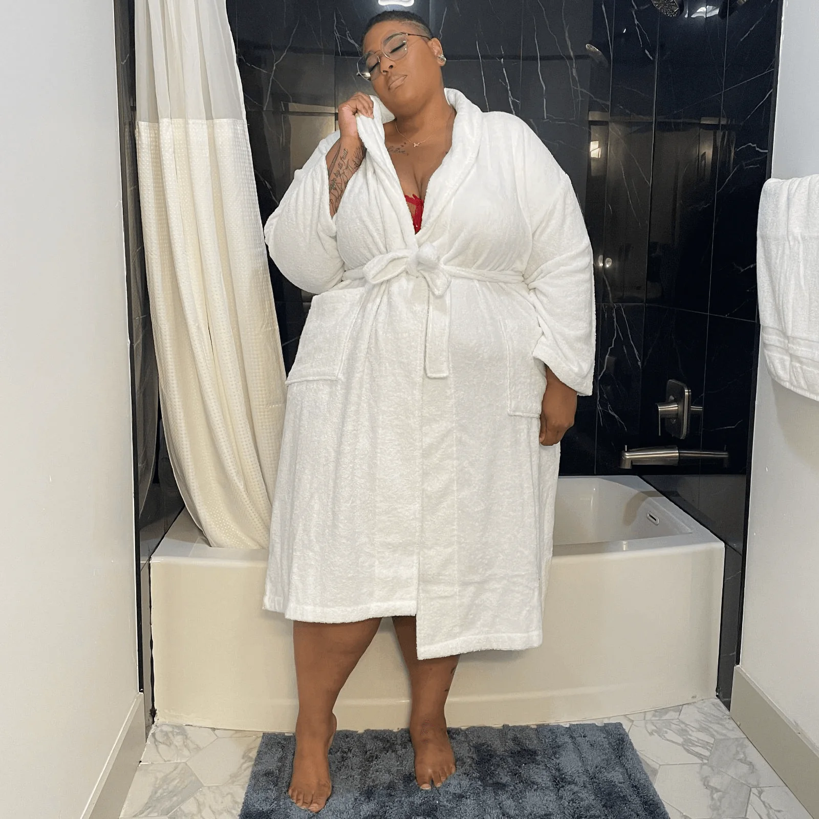 Floof Bath Robe - White - Image 12