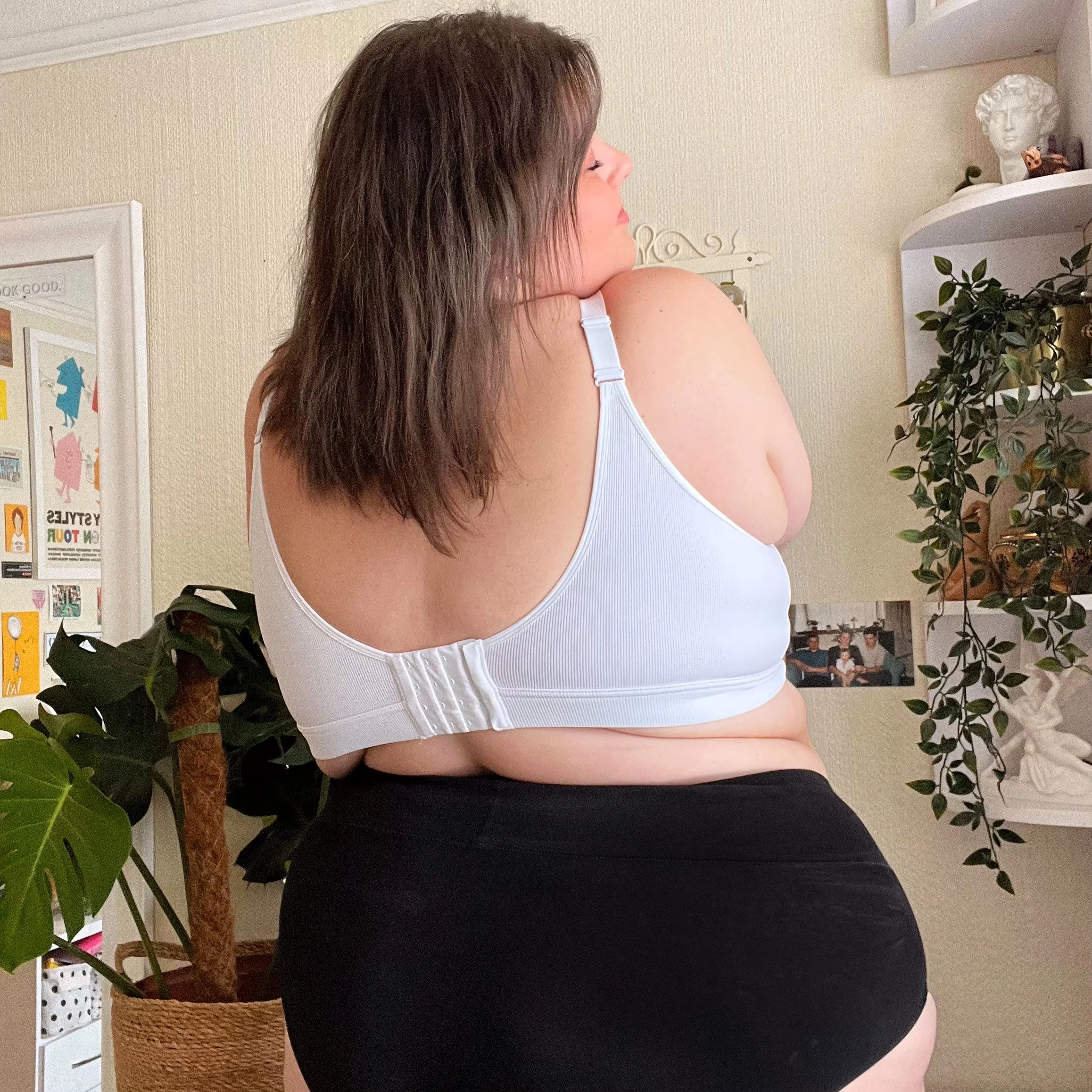 Everyday Ribbed Bra - White - Image 13