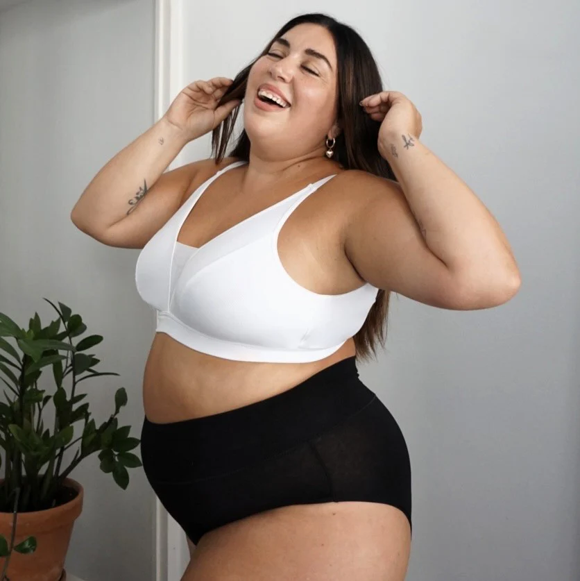 Everyday Ribbed Bra - White - Image 3
