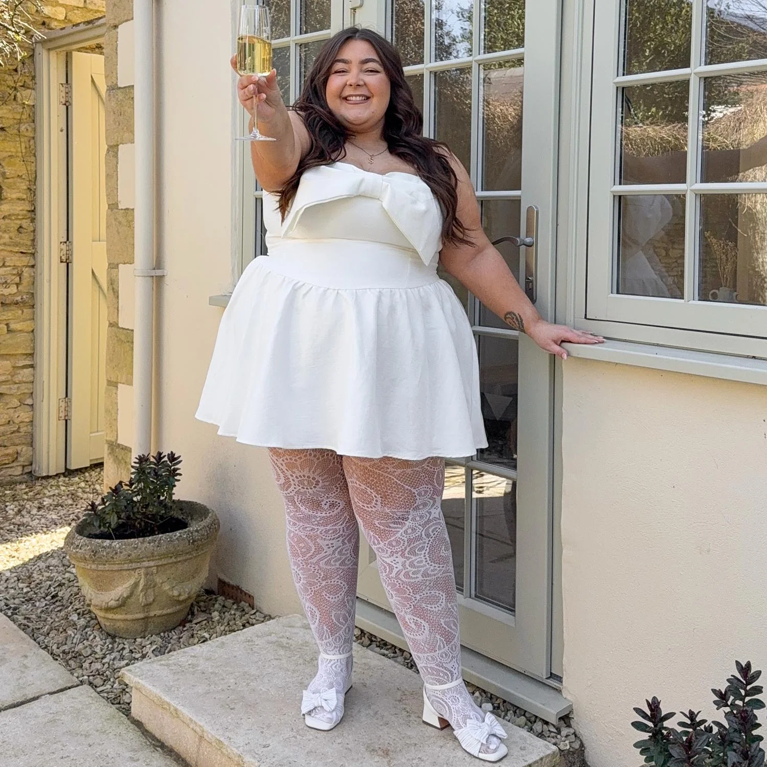 Botanical Fishnets - White - Image 14