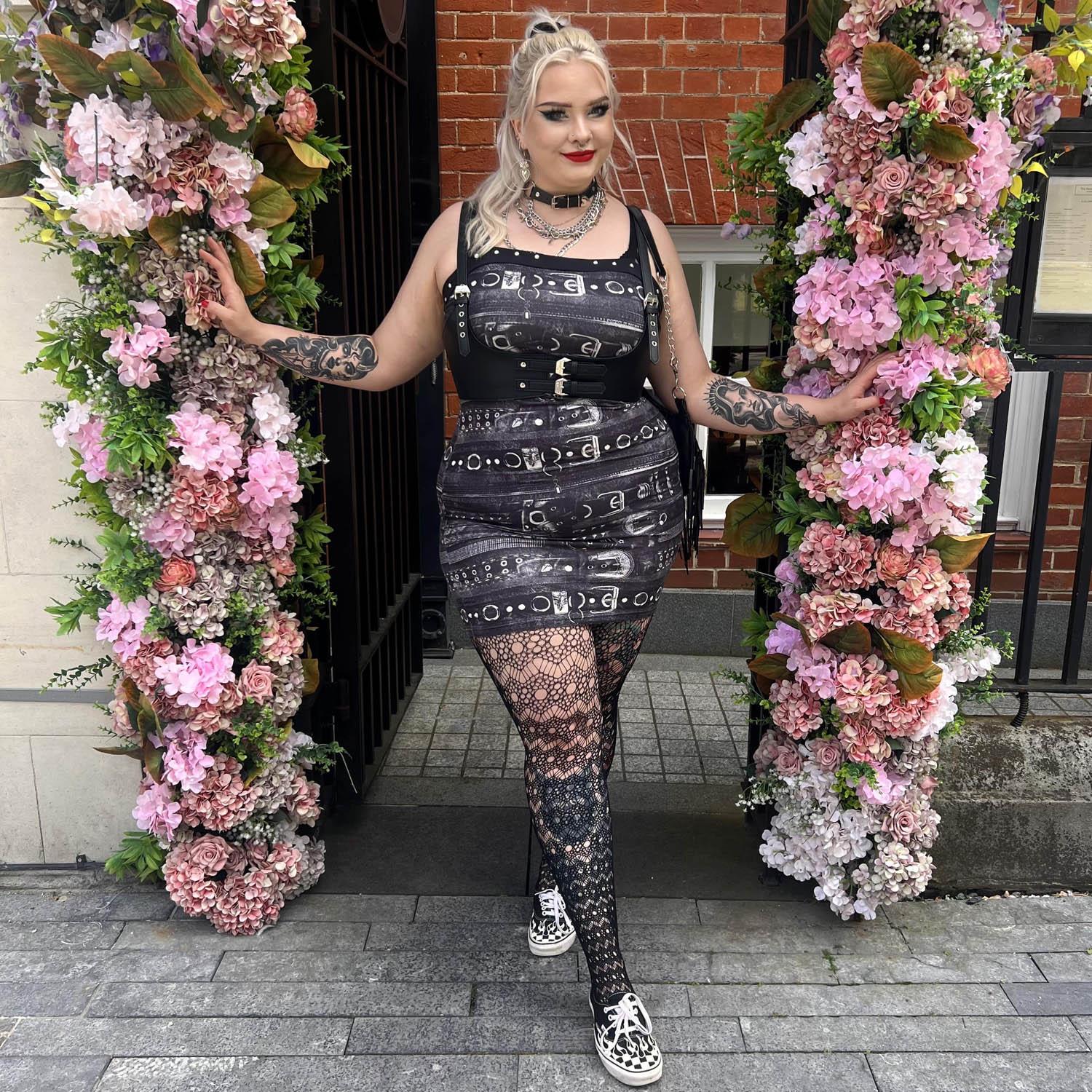 Portal Fishnets - Image 11