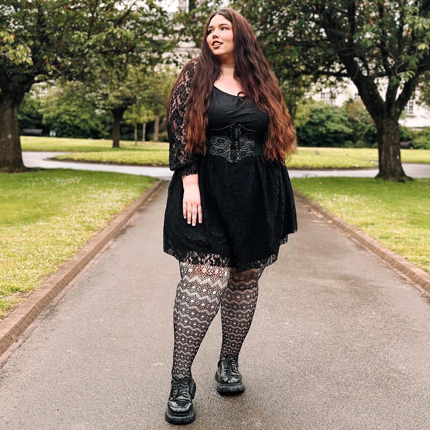 Portal Fishnets - Image 12