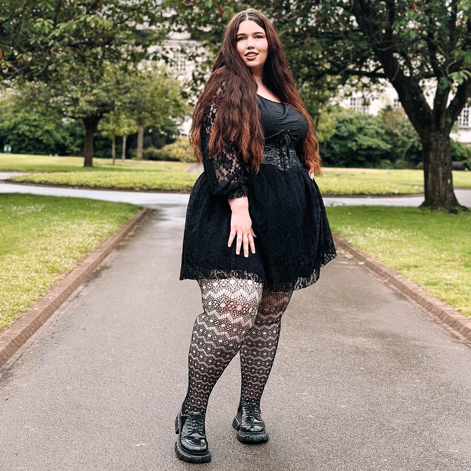 Portal Fishnets - Image 15