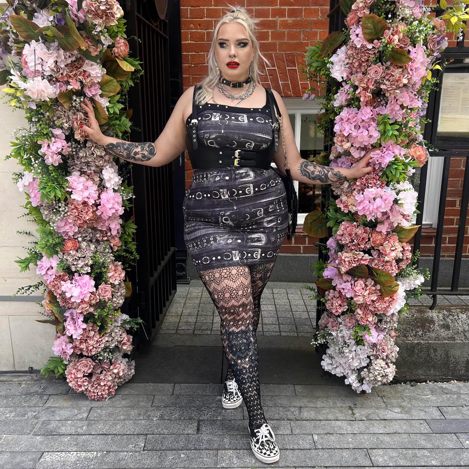 Portal Fishnets - Image 2