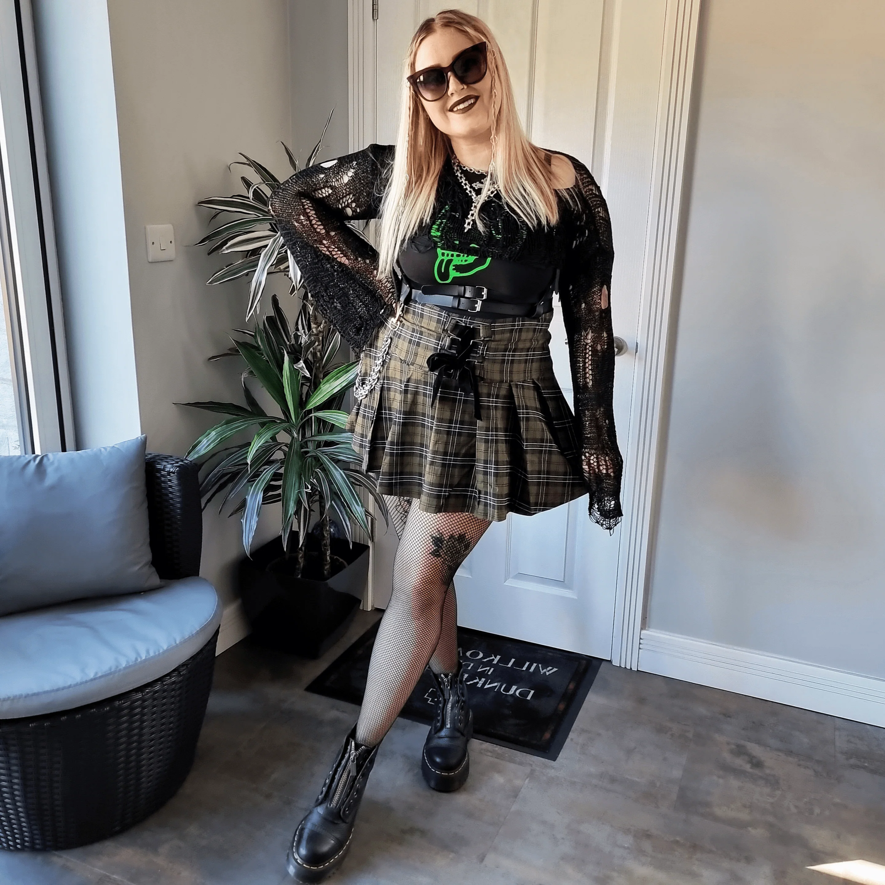 Thighs the Limit Fishnets - Black - Image 5