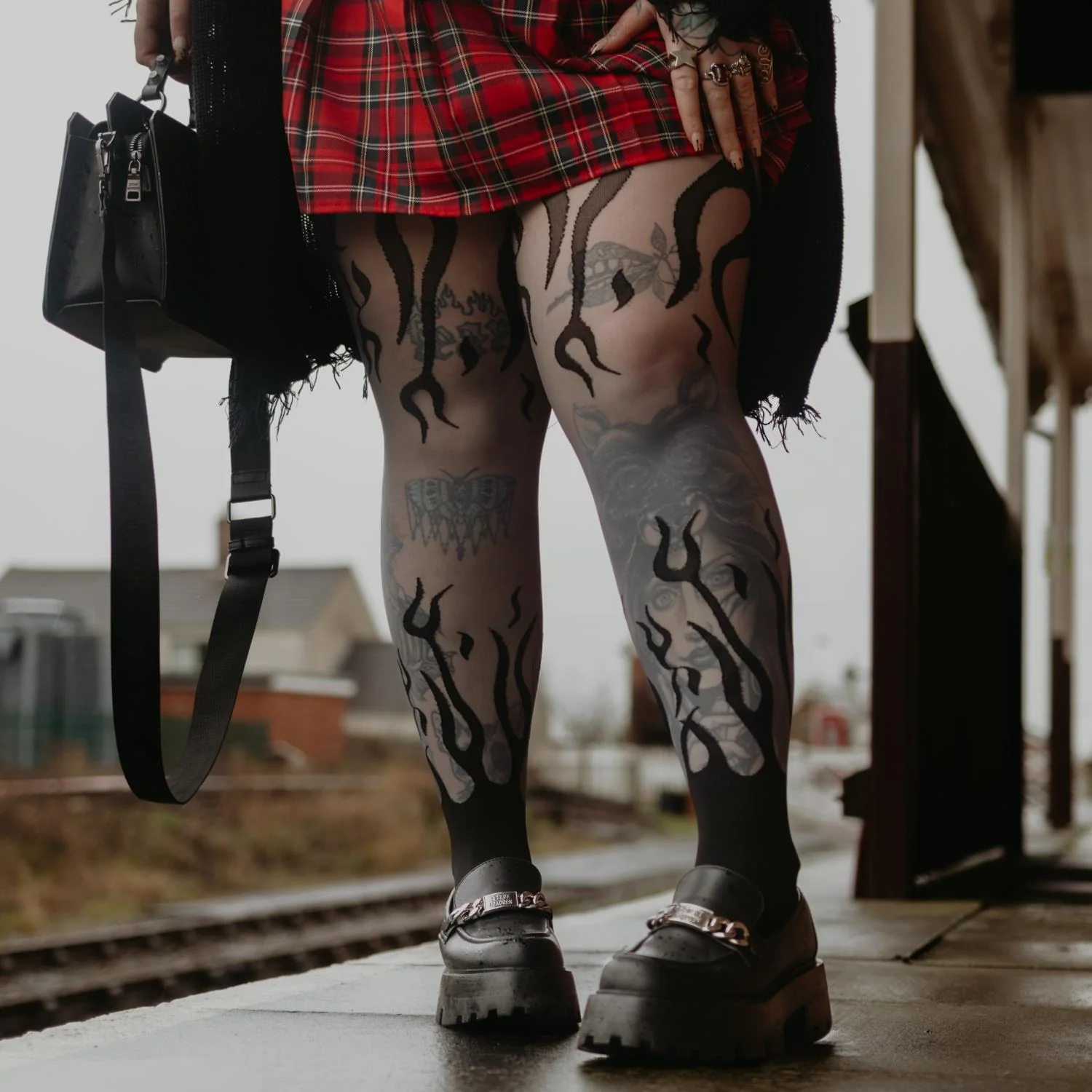 Sheer Tights - Flames - Image 8