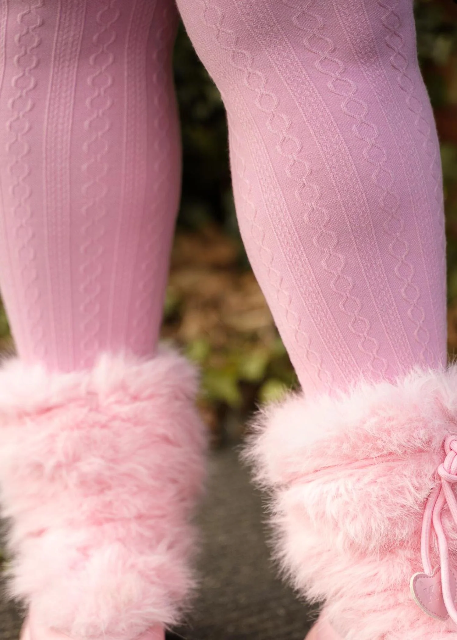 Grannies Cable Knit Wool Tights V2 - Piglet - Image 4