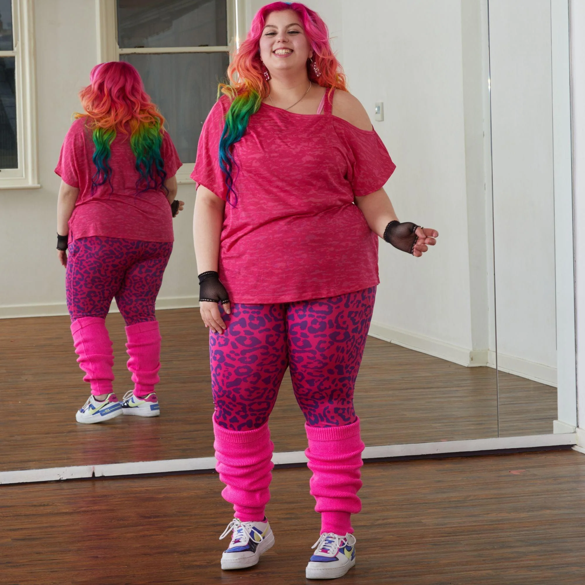 Leg Warmers - Neon Pink - Image 9