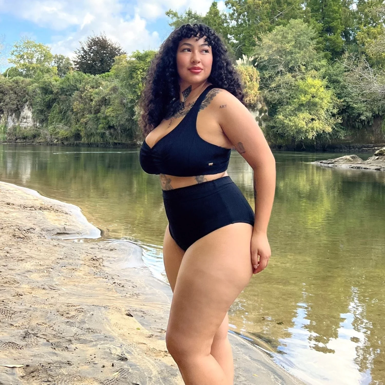 Tidelands Bikini Top - Black - Image 12