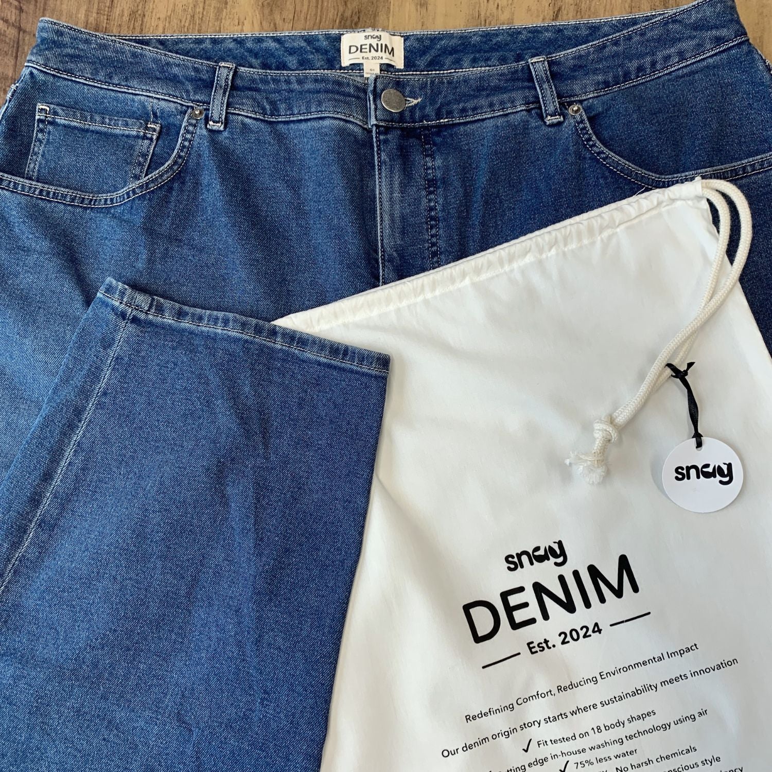 Organic Mom Jeans - Atlantic - Image 21