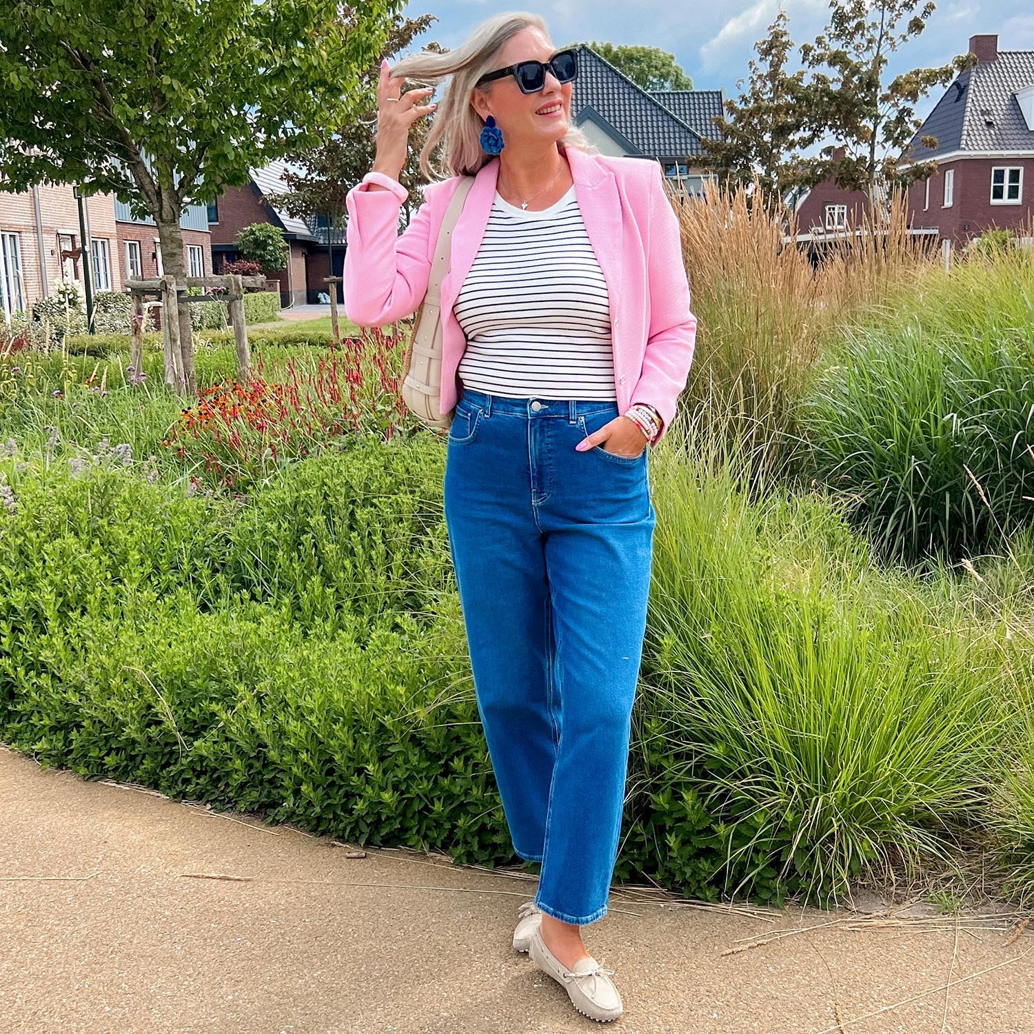 Organic Mom Jeans - Atlantic - Image 4
