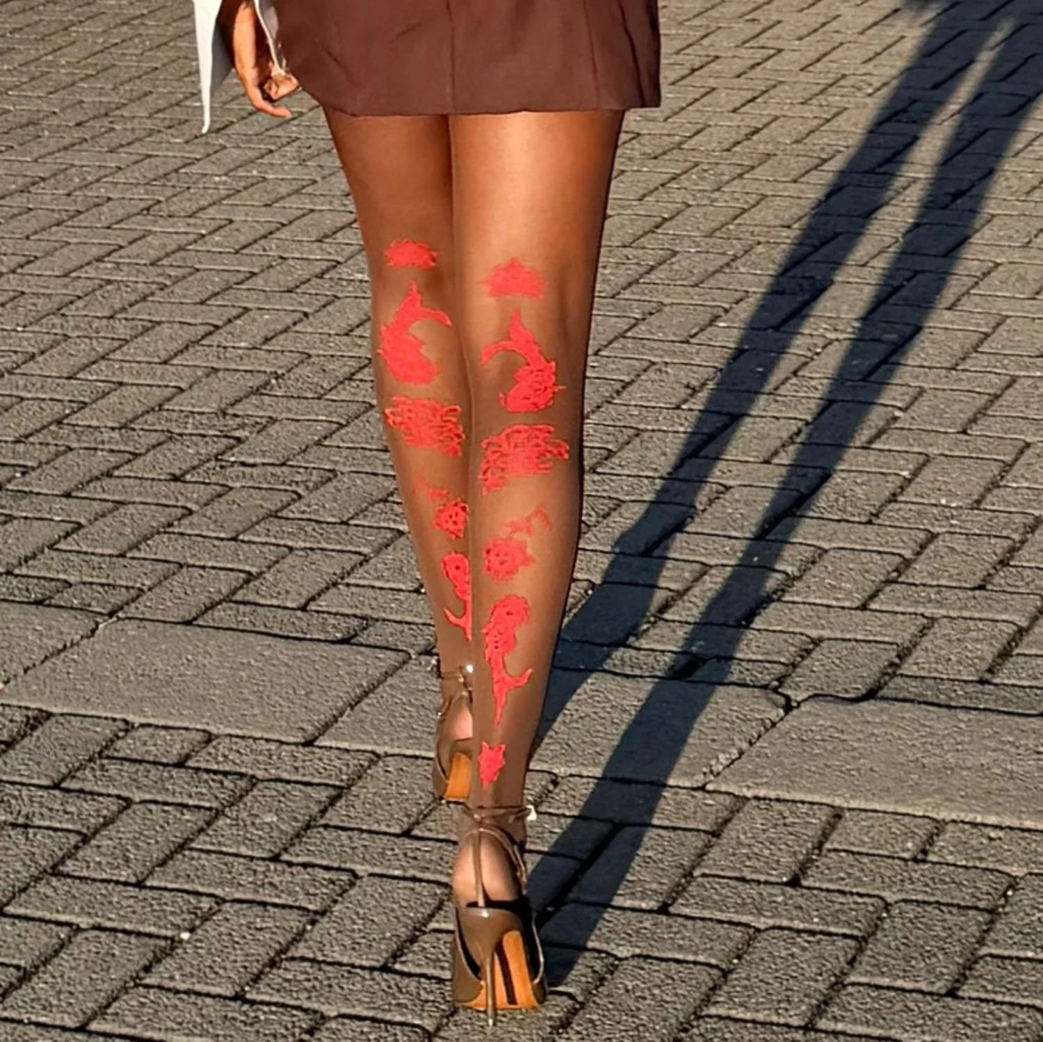 Manifest Sheer Tights - Praline - Image 7