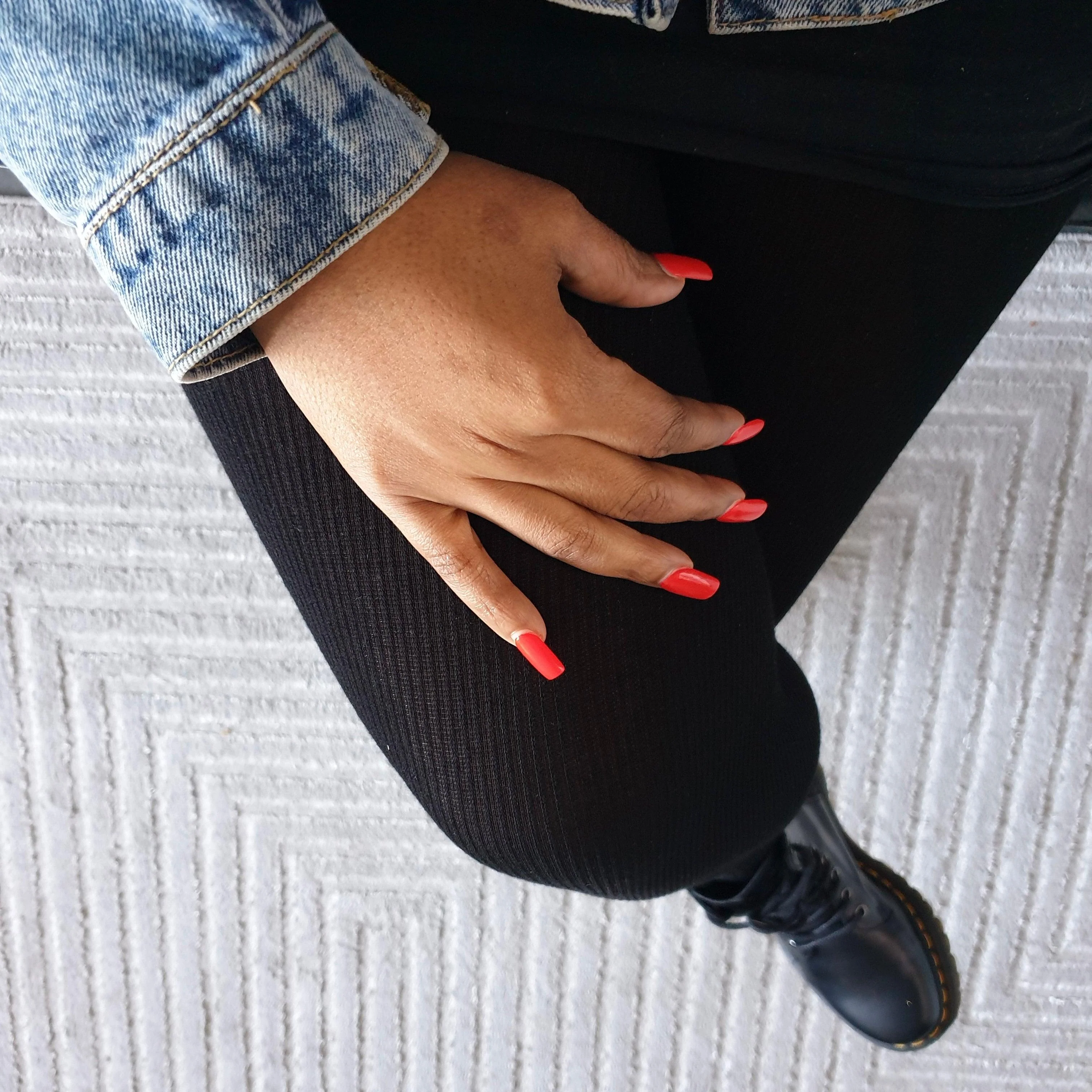 Ribbed Cashmere Tights - Image 10