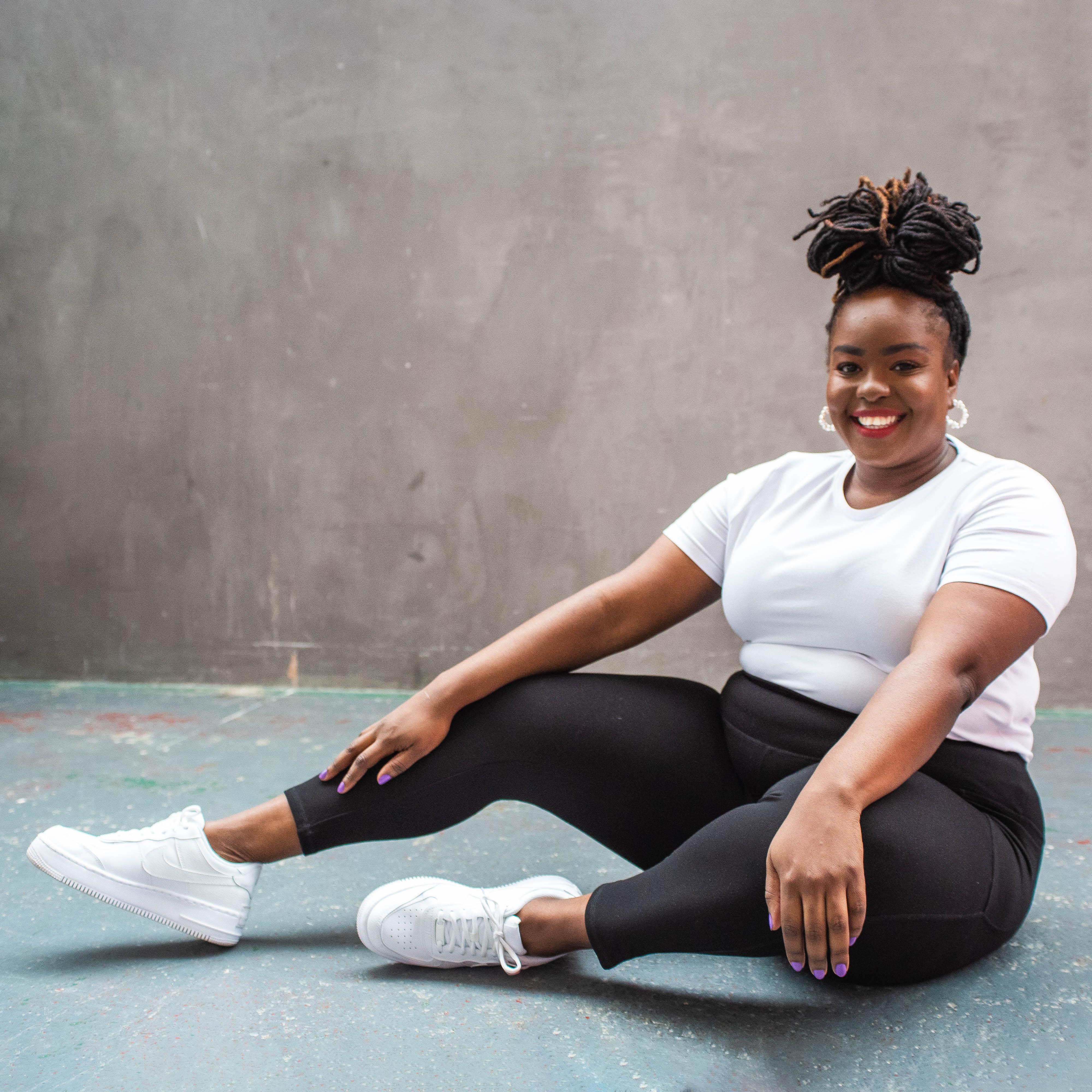 Squat Proof Leggings (Short) - Black - Image 2