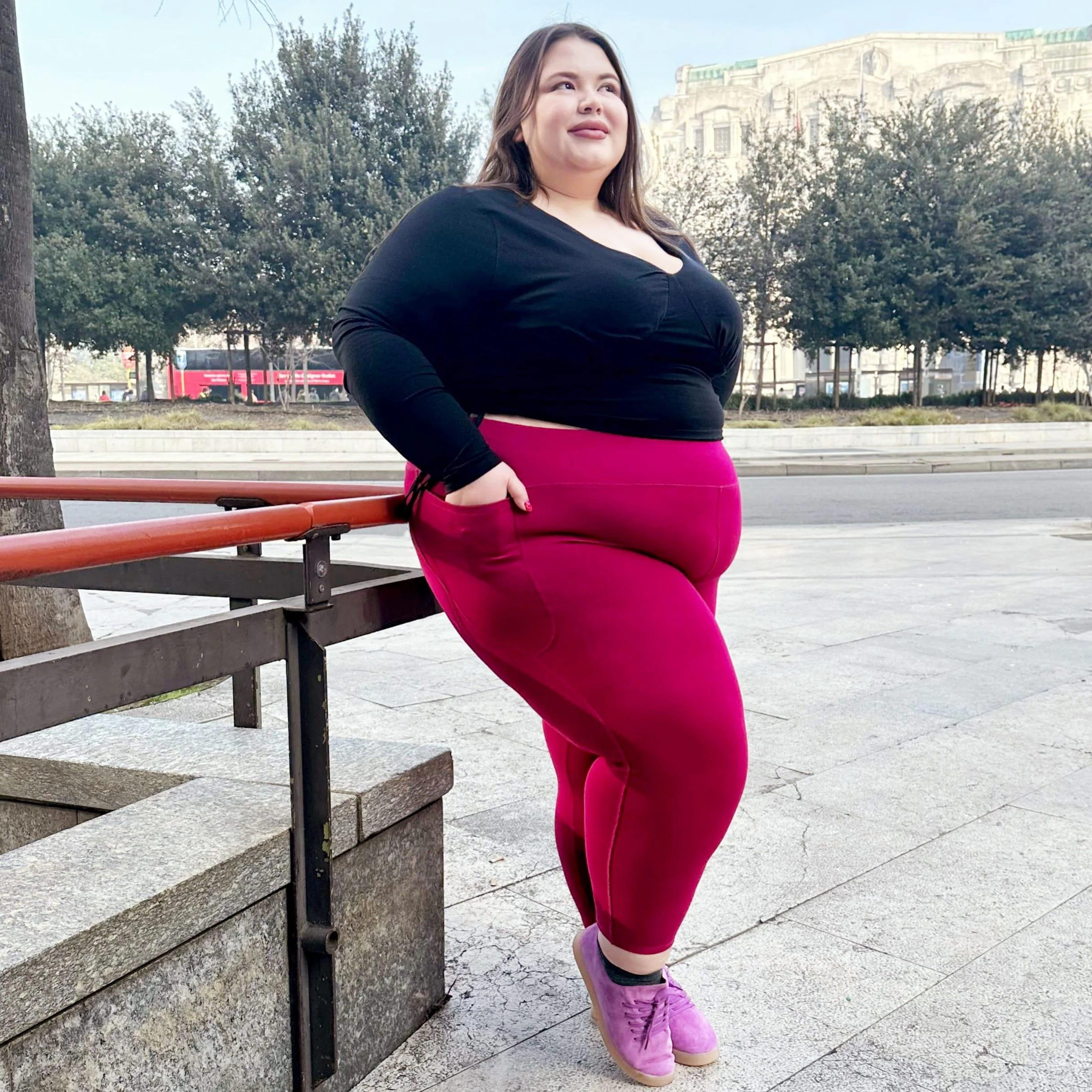 Squat Proof Leggings (Short) - Raspberry Pie - Image 9