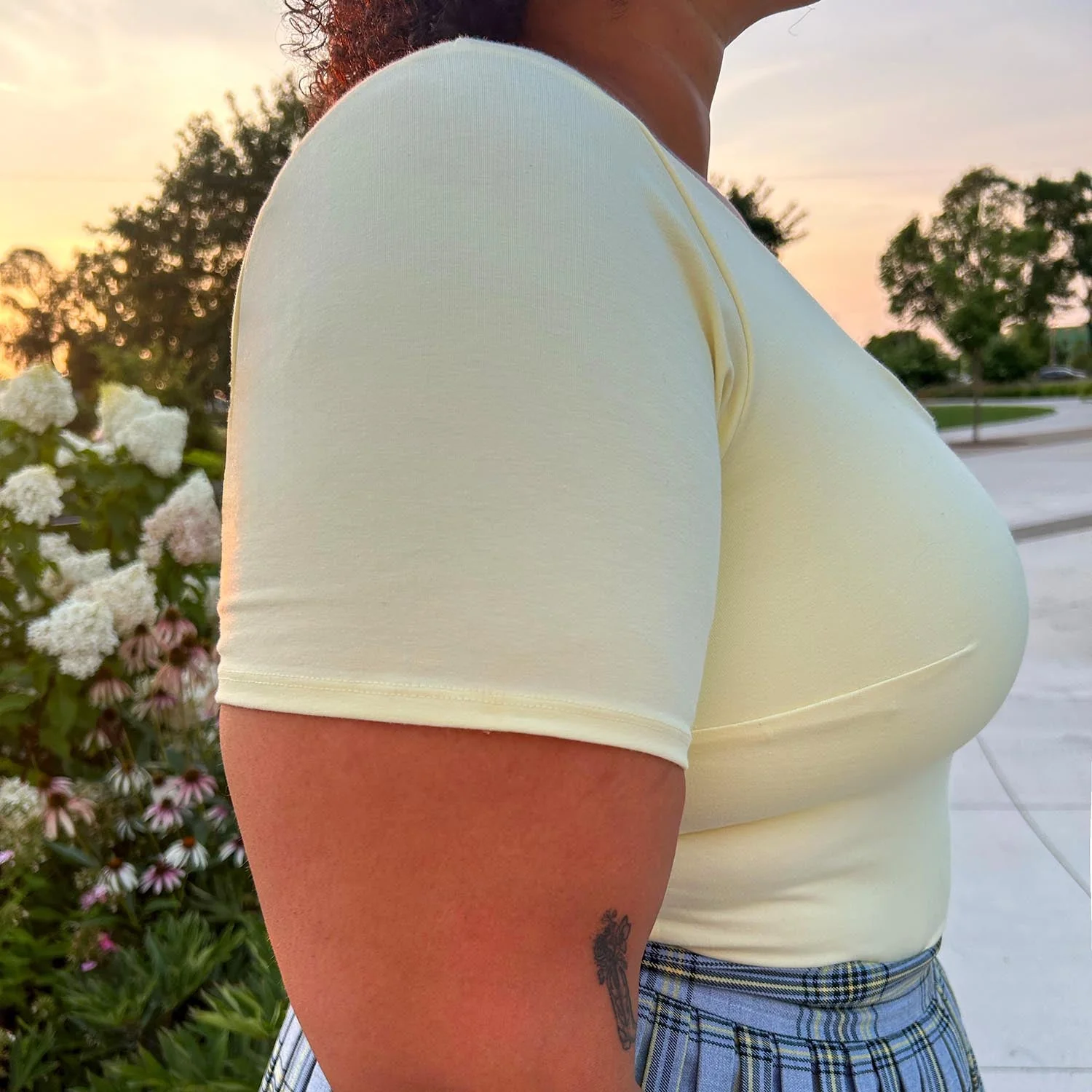 Short Sleeve Cotton Bodysuit - Butter - Image 10