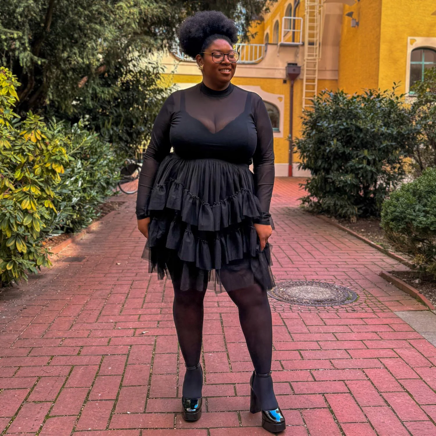 Mesh Skirt - Black - Image 16