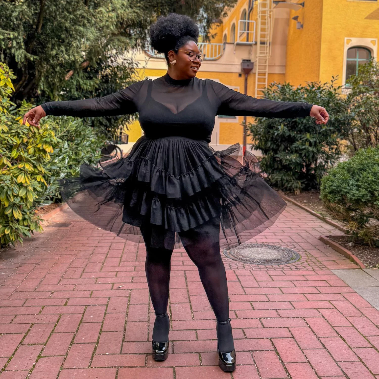 Mesh Skirt - Black - Image 8