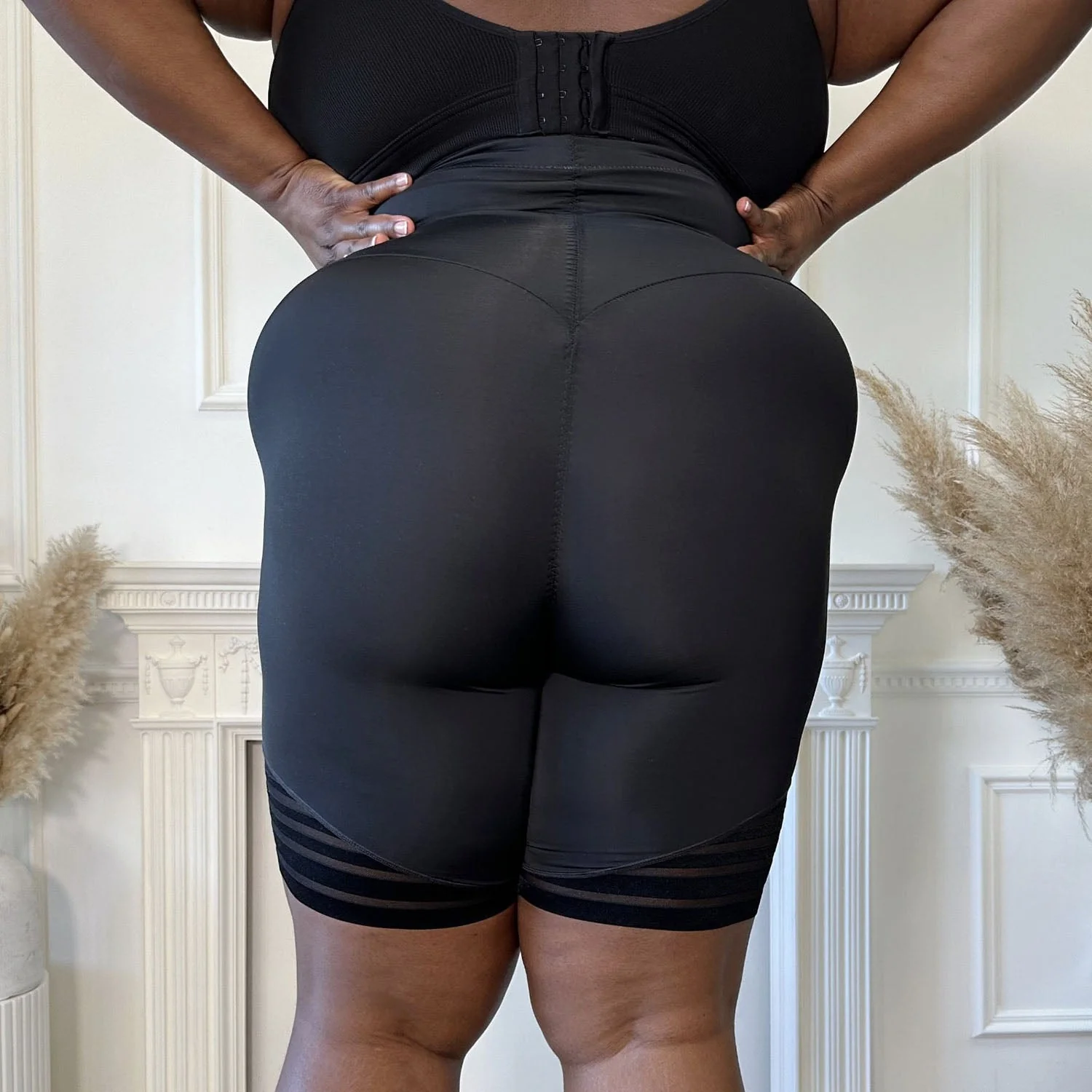 Smoothwear Super High Waist Shorts - Black - Image 12