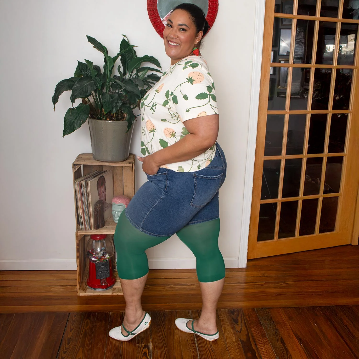 Stay Cool Capri Tights - Foliage - Image 4