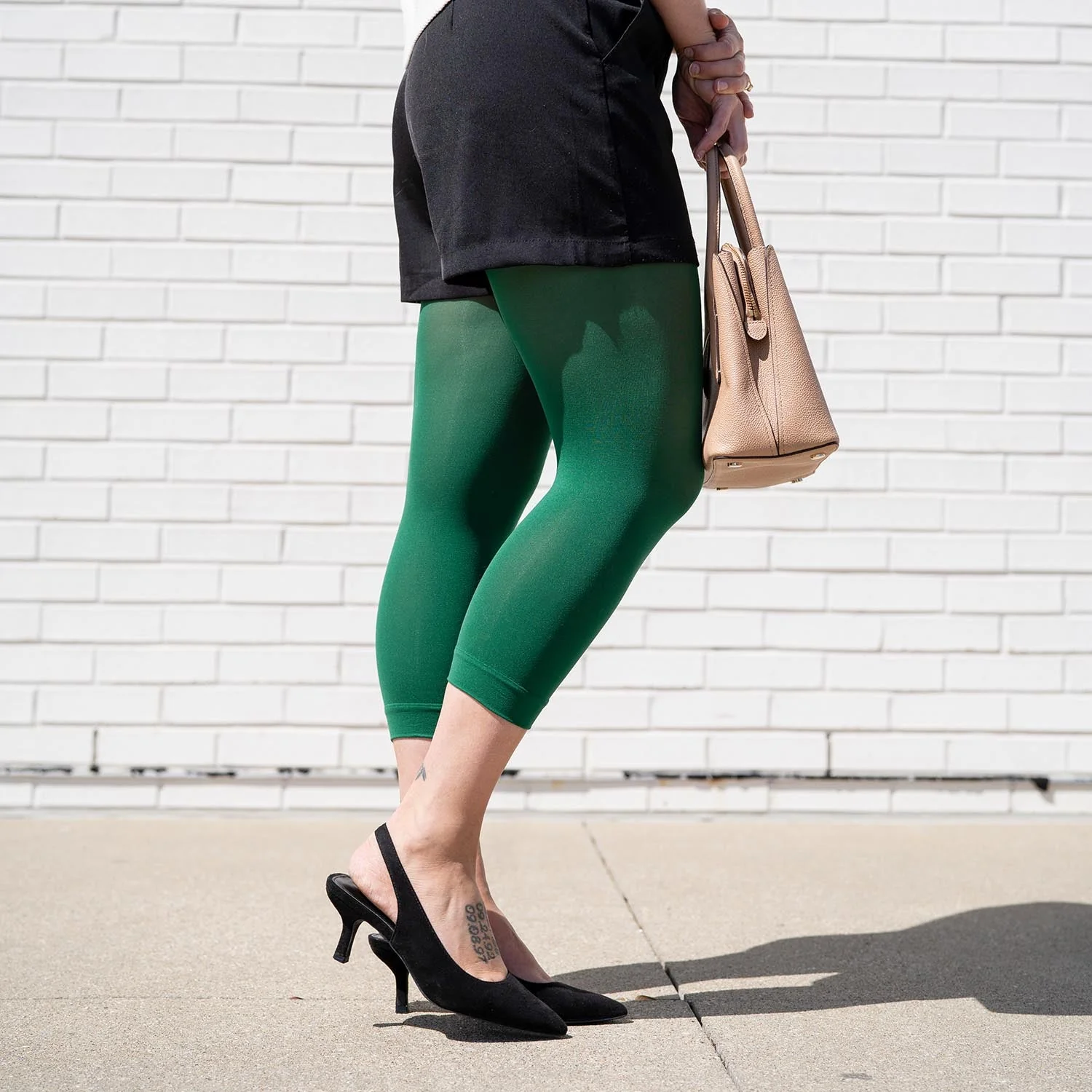 Stay Cool Capri Tights - Foliage - Image 5