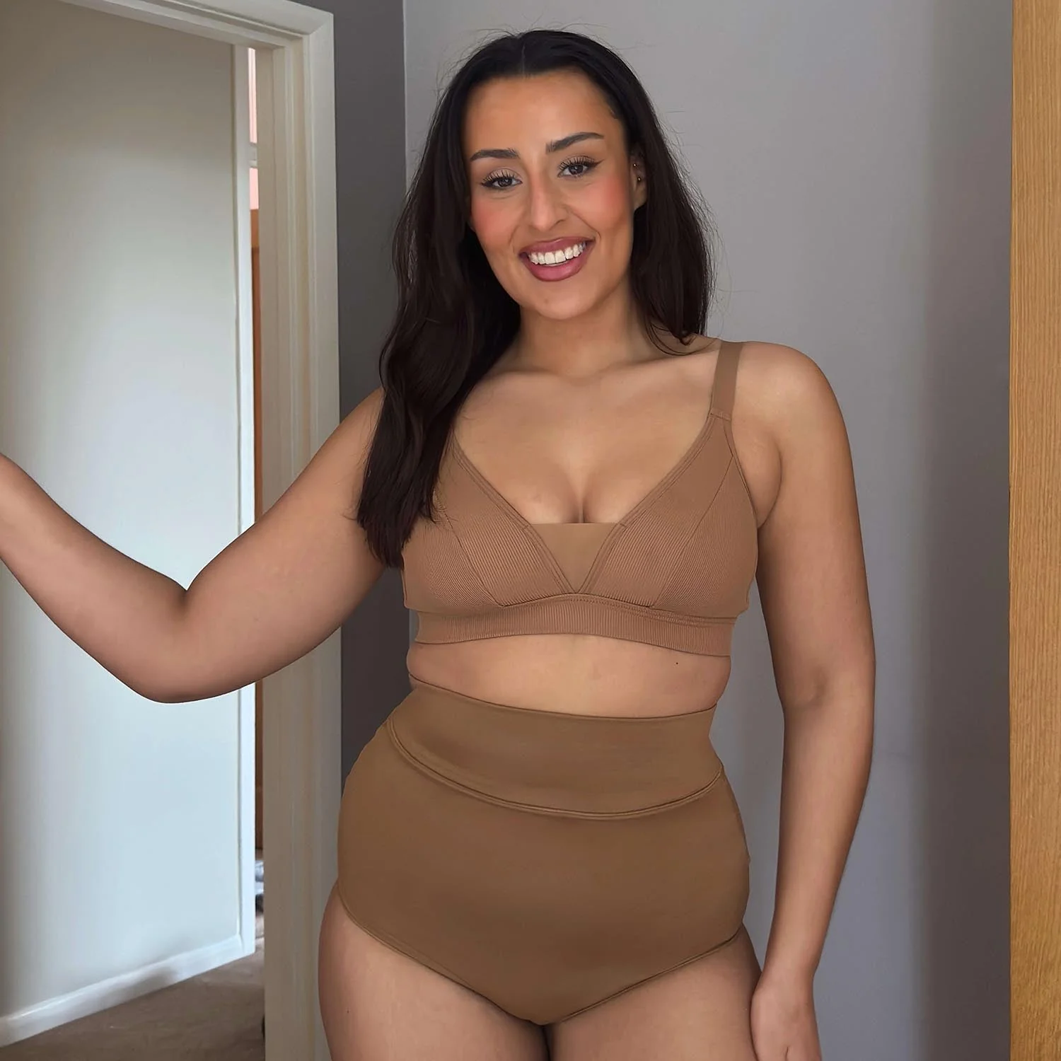 Organic Cotton Super High Waist Knickers - Caramel - Image 2