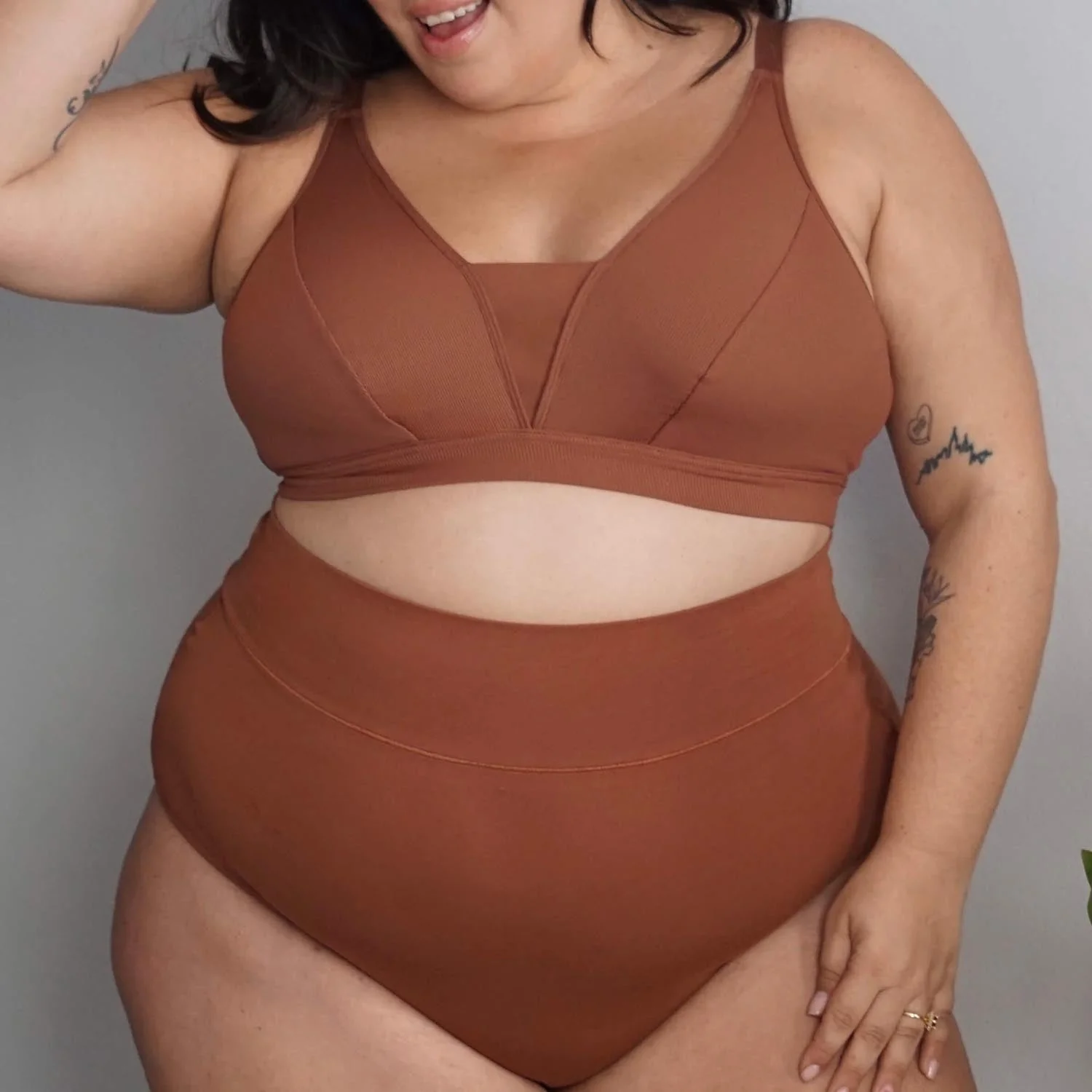 Organic Cotton Super High Waist Knickers - Root Beer - Image 3
