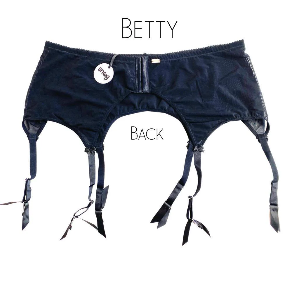 Suspender Belt - Betty - Image 6