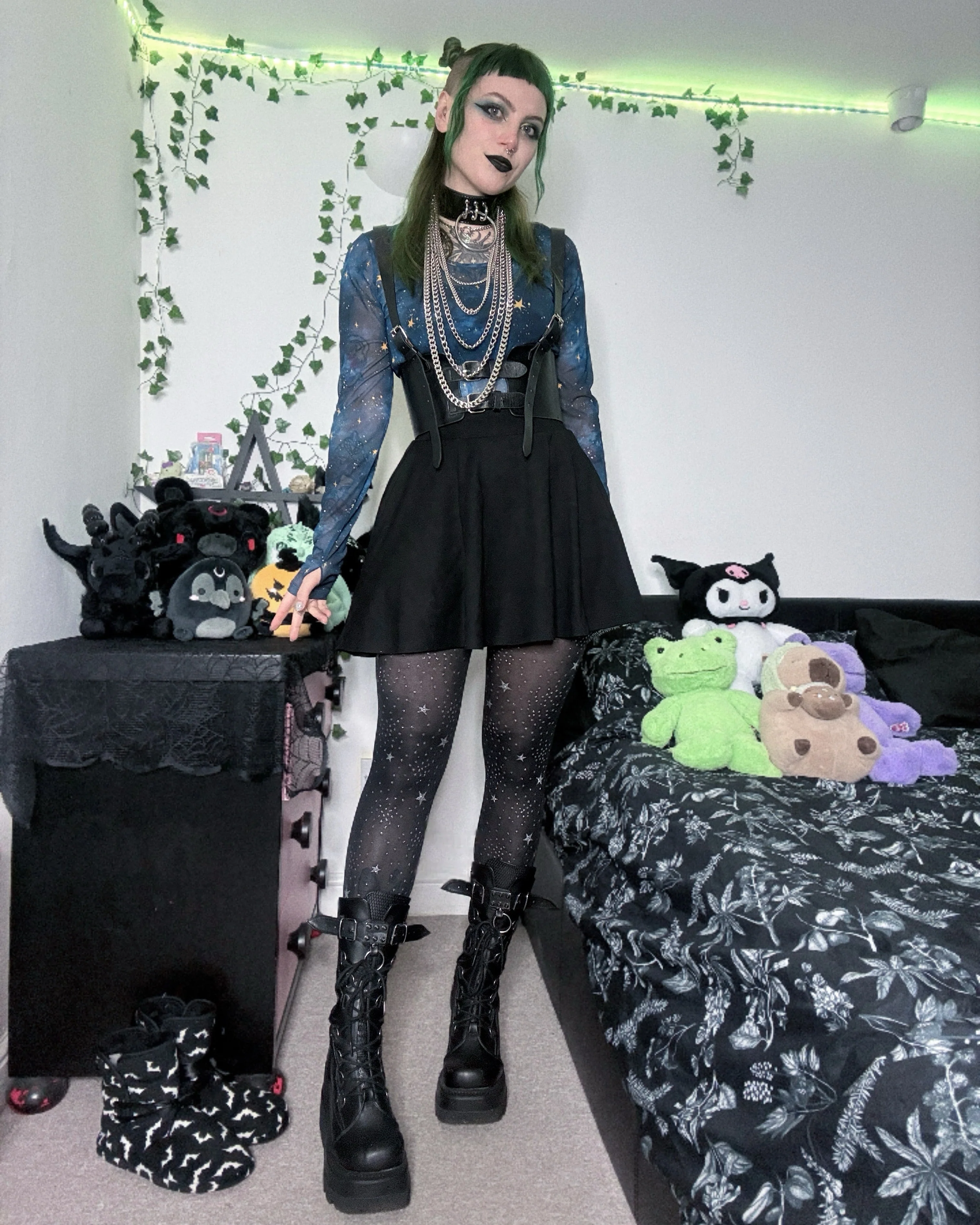 Mini-Flare Skirt - Black - Image 2