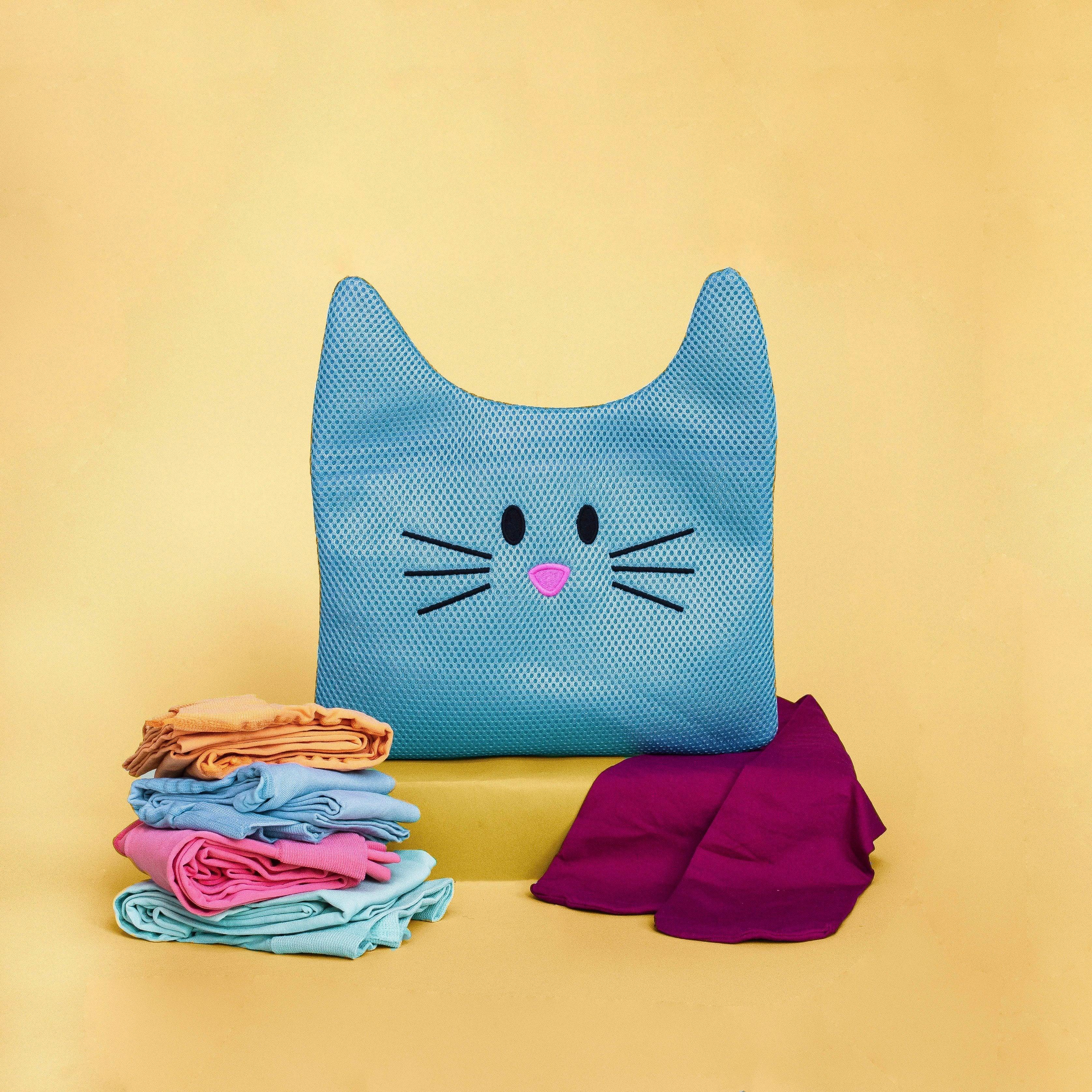 Wash Bags - Cat - Image 3