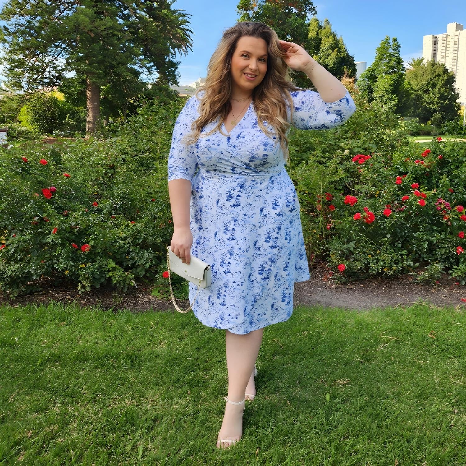 Wrap Dress - Passion au Jardin - L'Amour Bleu - Image 6